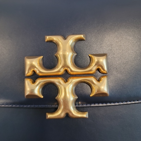 Tory Burch Convertible Eleanor Bag - Picture 4 of 7
